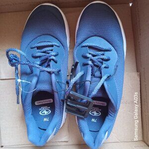 NEW TAG Athletic running shoes size 7 wide